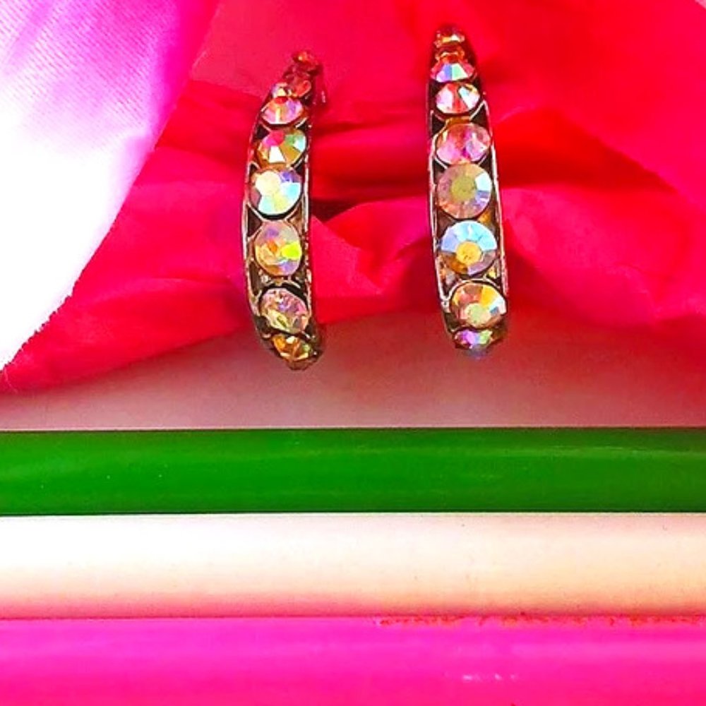 VINTAGE RHINESTONE HALF HOOP PIERCED EARRINGS * ABSOLUTELY BEAUTIFUL!